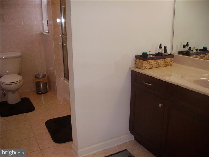 419 Flock Road Hamilton, NJ 08619 - Photo 15 of 21