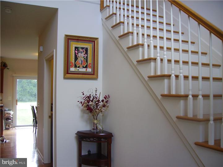 419 Flock Road Hamilton, NJ 08619 - Photo 10 of 21