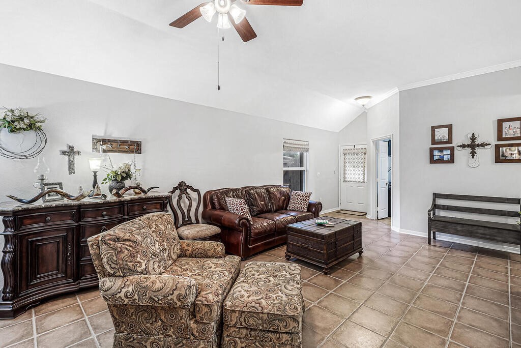 7513 Exeter Corpus Christi, TX 78414 - Photo 12 of 37