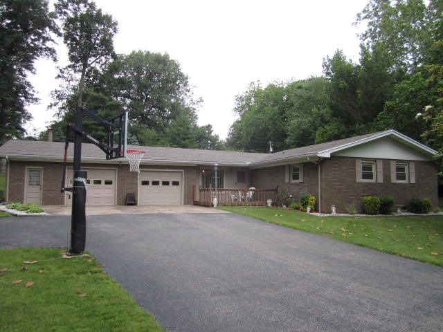 6688 Valley Road Newburgh, IN 47630 - Photo 2 of 26
