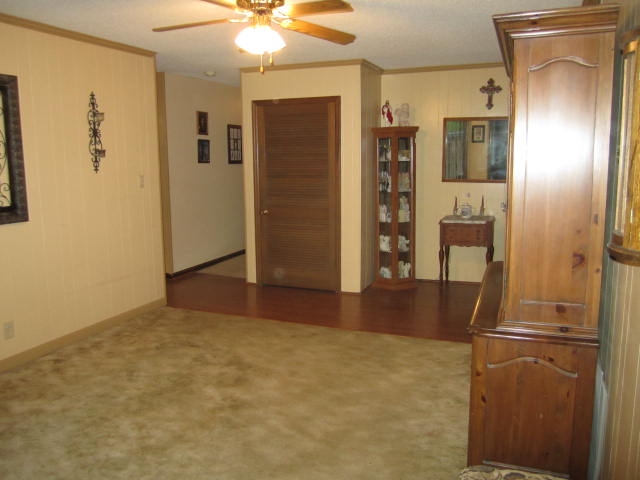 6688 Valley Road Newburgh, IN 47630 - Photo 11 of 26