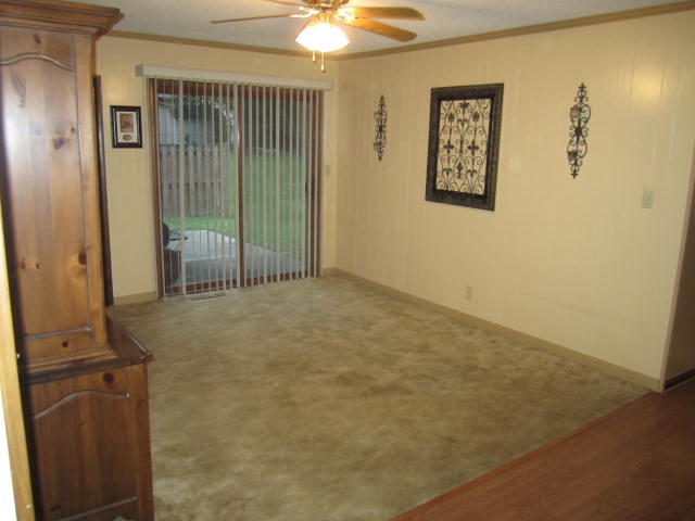 6688 Valley Road Newburgh, IN 47630 - Photo 10 of 26