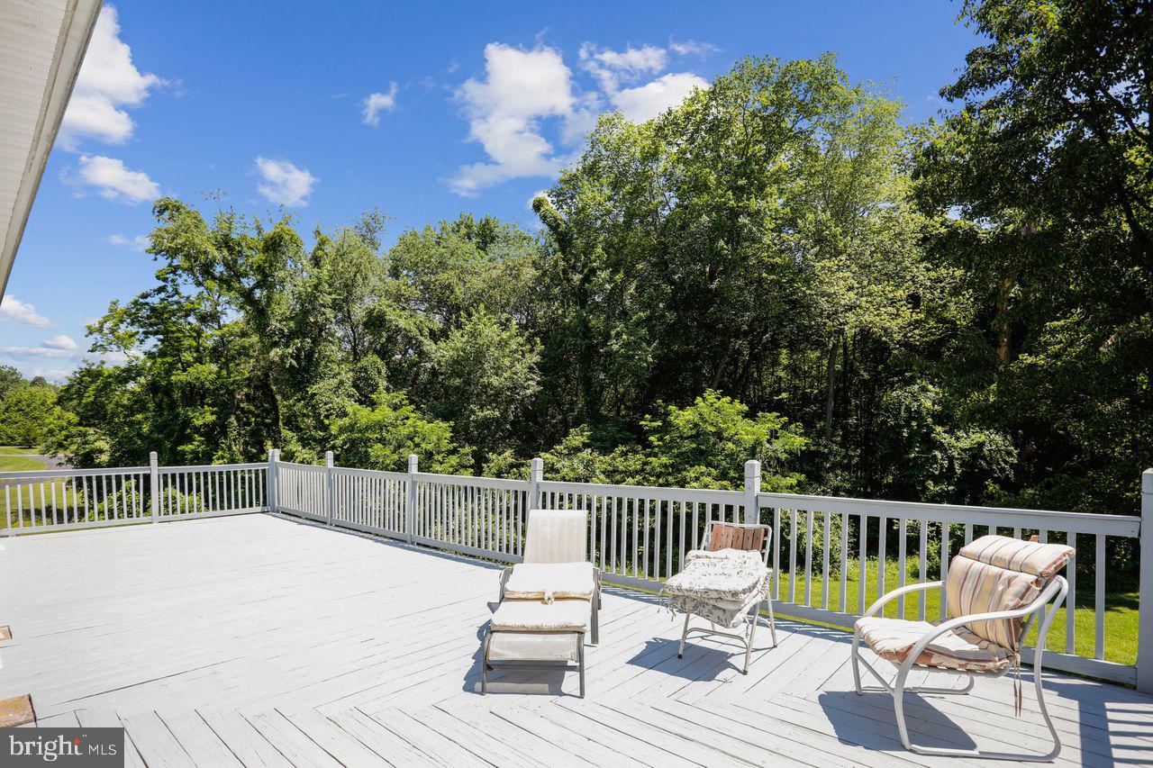 701 Aldino Stepney Road Aberdeen, MD 21001 - Photo 10 of 37 wrap around deck