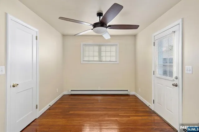 $578,500 | 62 Johnson Avenue, Wallington, NJ 07057