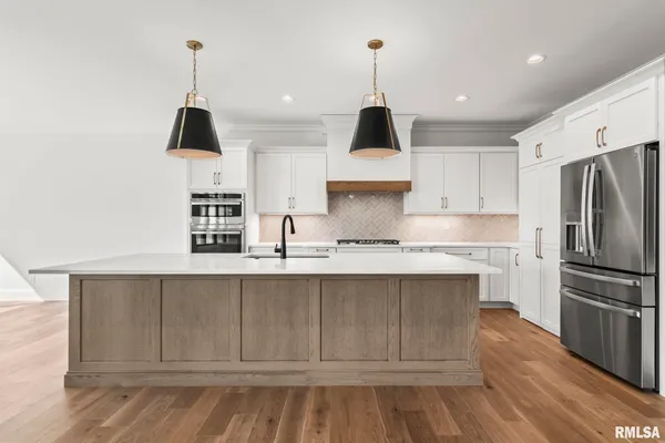 $850,000 | 2003 Old Ironbridge, Chatham, IL 62629