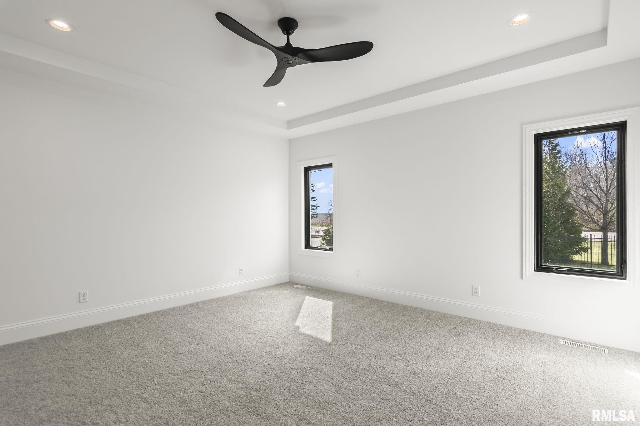 2003 Old Ironbridge Chatham, IL 62629 - Photo 20 of 59