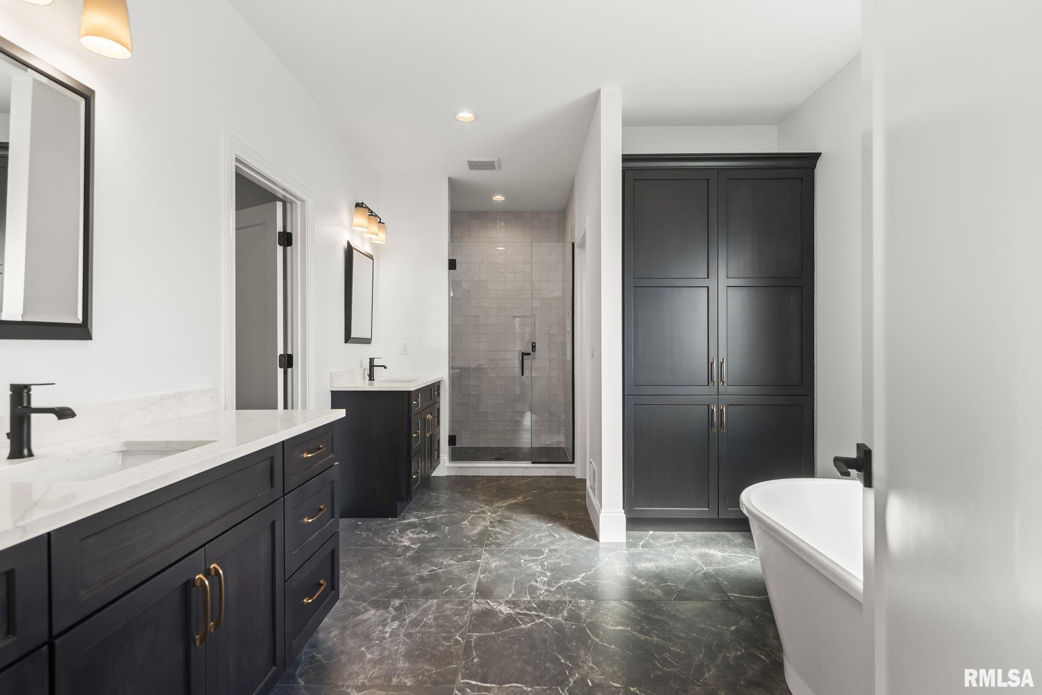 2003 Old Ironbridge Chatham, IL 62629 - Photo 21 of 59