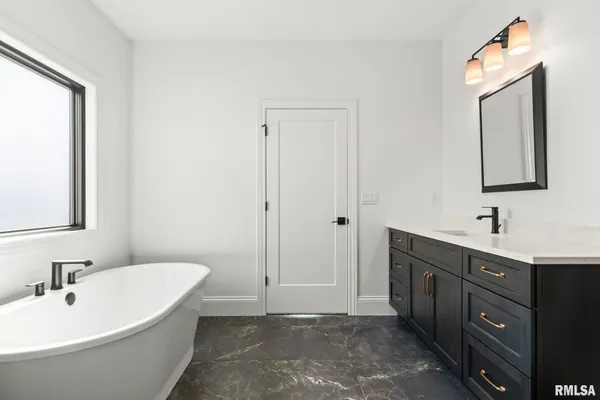 $850,000 | 2003 Old Ironbridge, Chatham, IL 62629