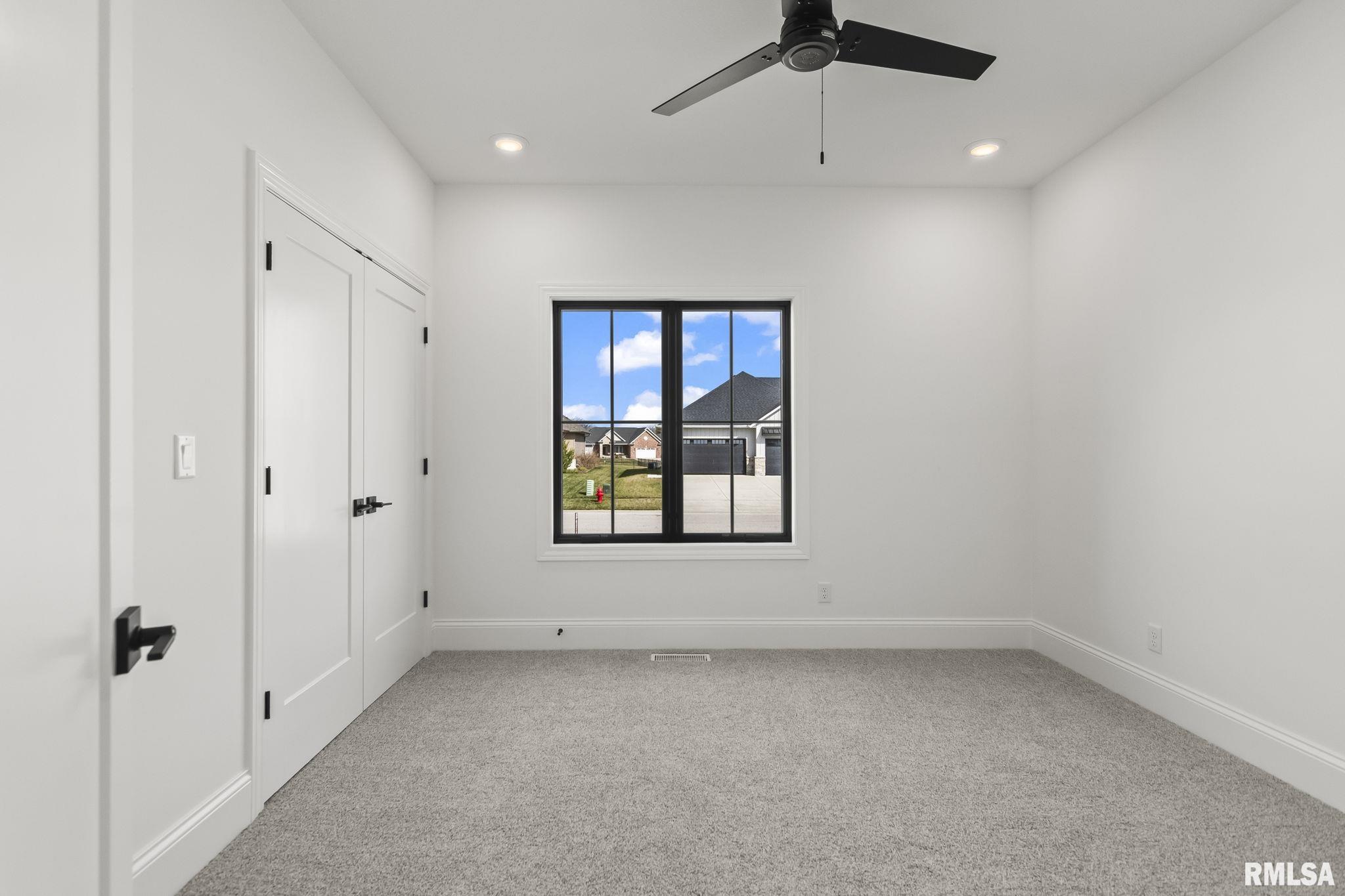 2003 Old Ironbridge Chatham, IL 62629 - Photo 26 of 59