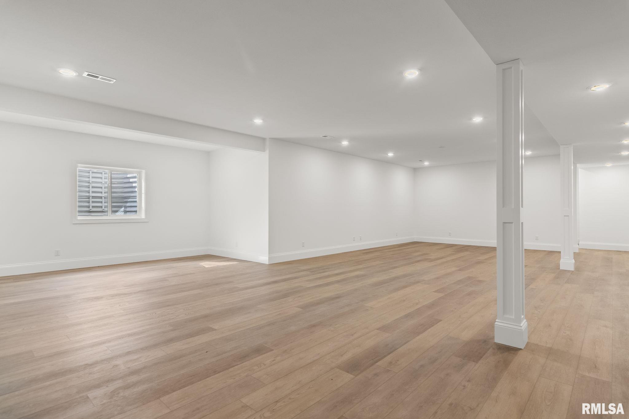 2003 Old Ironbridge Chatham, IL 62629 - Photo 34 of 59