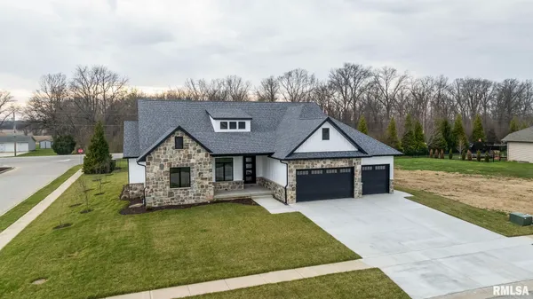 $850,000 | 2003 Old Ironbridge, Chatham, IL 62629