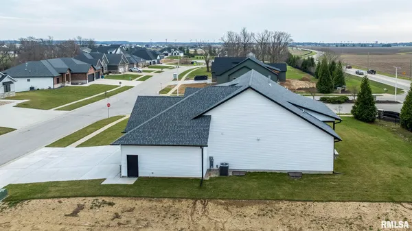 $850,000 | 2003 Old Ironbridge, Chatham, IL 62629