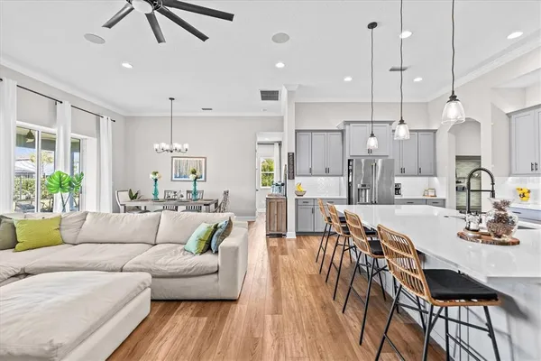 $728,955 | 5448 Wayfarer Avenue, Apollo Beach, FL 33572