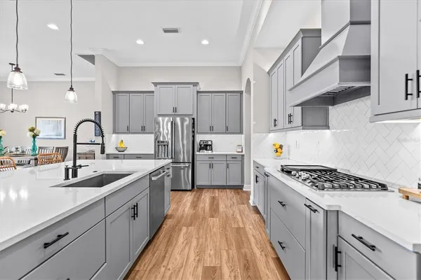 $728,955 | 5448 Wayfarer Avenue, Apollo Beach, FL 33572