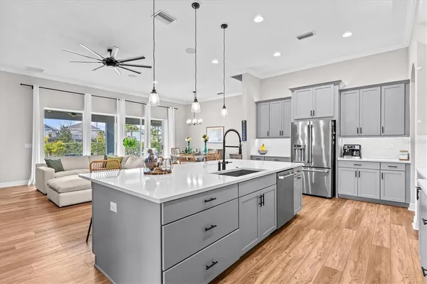 $728,955 | 5448 Wayfarer Avenue, Apollo Beach, FL 33572