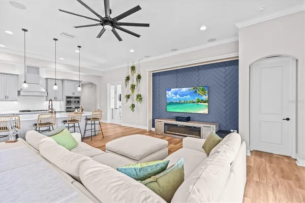 $728,955 | 5448 Wayfarer Avenue, Apollo Beach, FL 33572