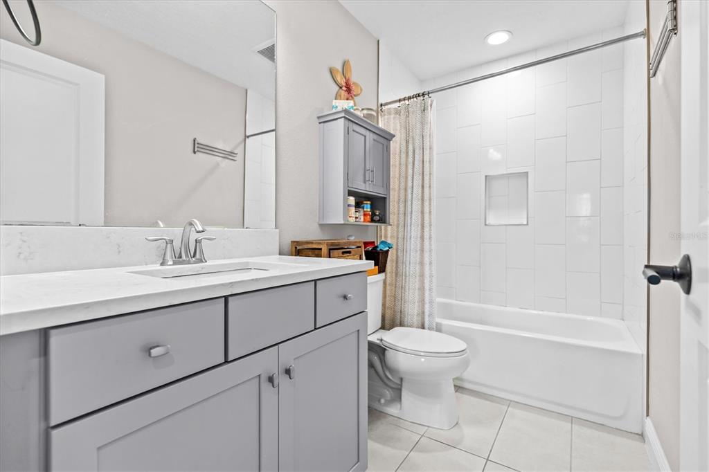 5448 Wayfarer Avenue Apollo Beach, FL 33572 - Photo 28 of 67