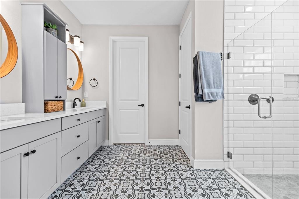 5448 Wayfarer Avenue Apollo Beach, FL 33572 - Photo 40 of 67