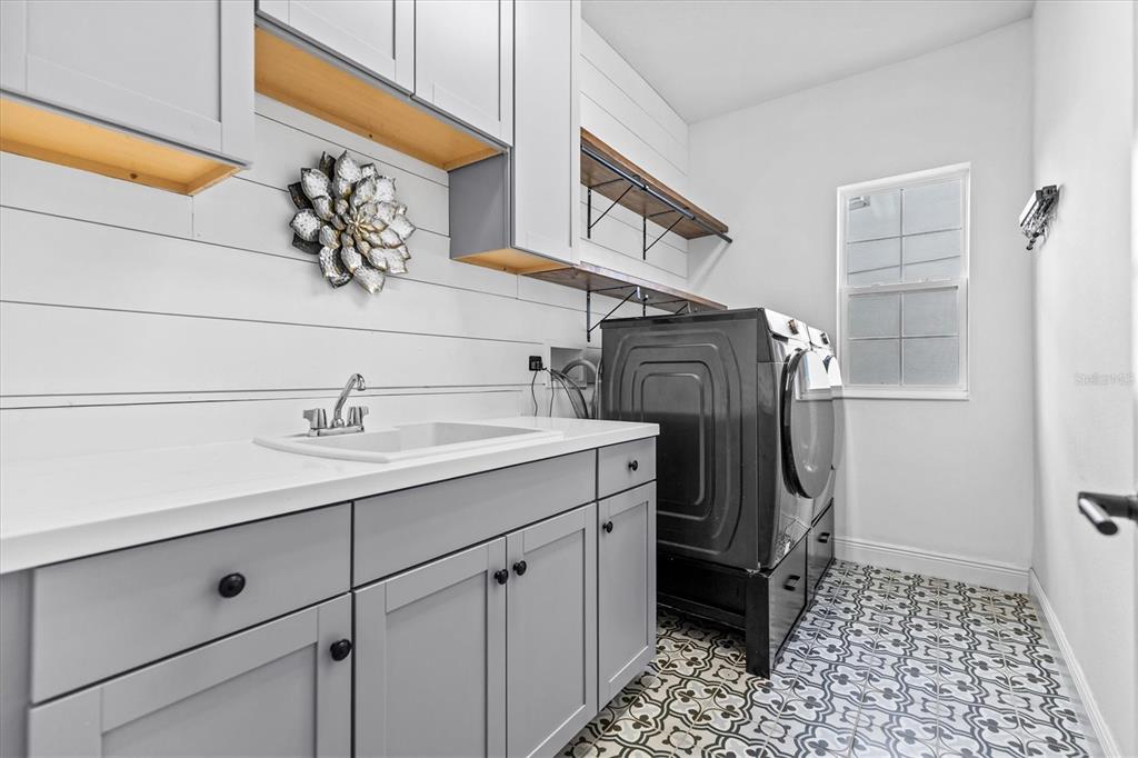 5448 Wayfarer Avenue Apollo Beach, FL 33572 - Photo 46 of 67