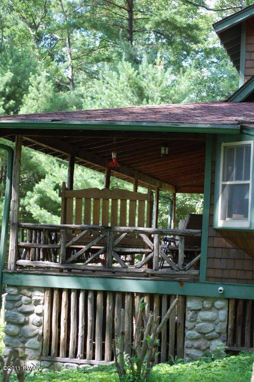 925-923 Twin Lakes Road Shohola, PA 18458 - Photo 8 of 24