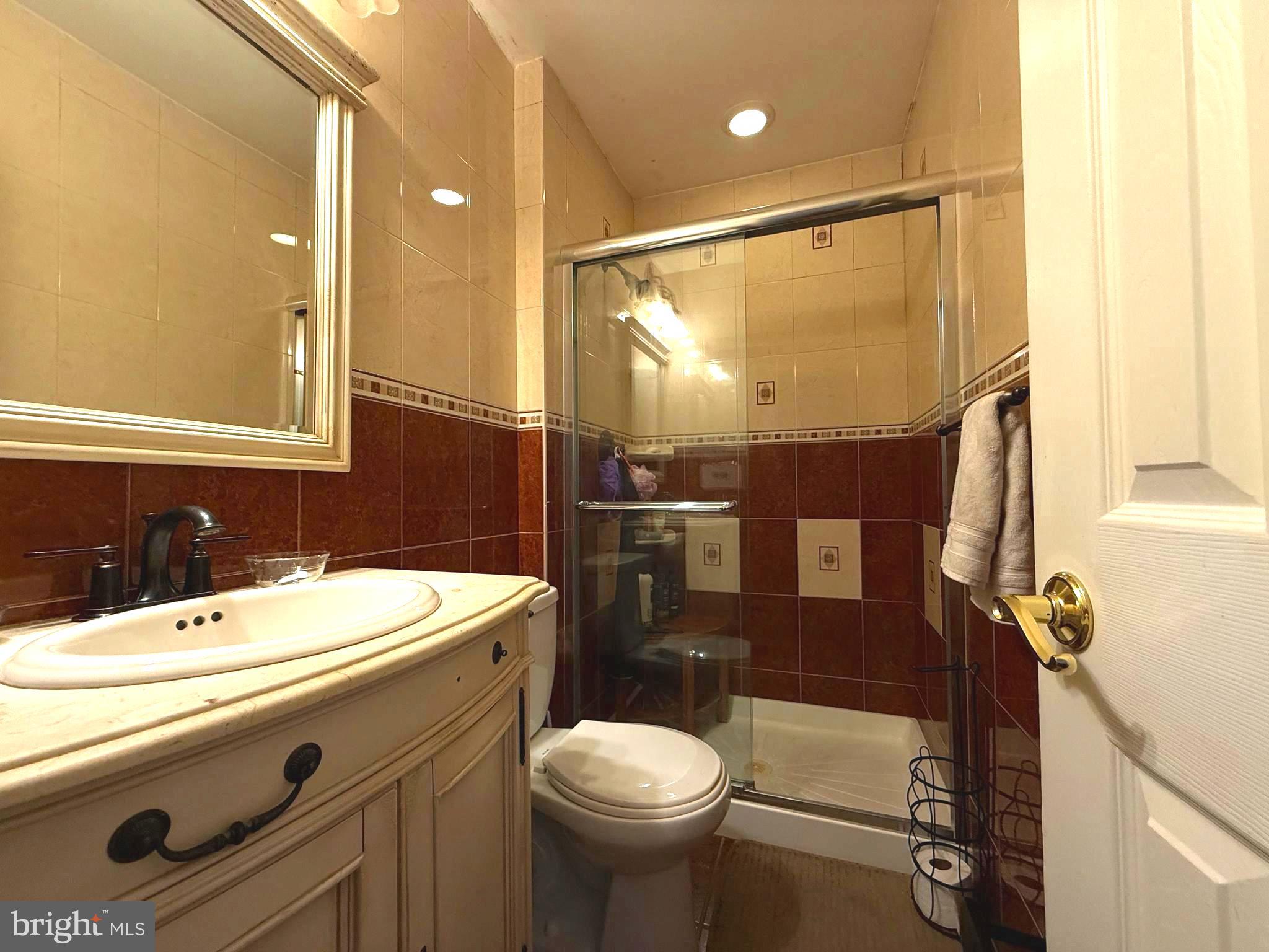 542 Fairfield Road East Windsor, NJ 08520 - Photo 16 of 20 Gallery Image 16