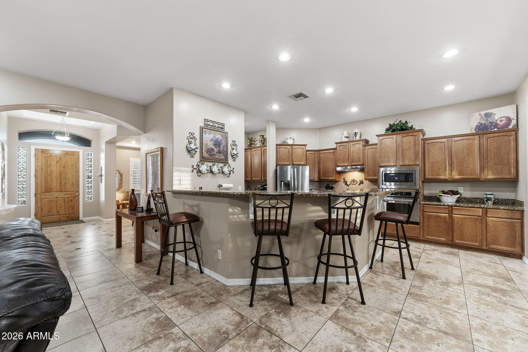 1104 North Mountain Road Mesa, AZ 85207 - Photo 4 of 44 Large kitchen with bar seating