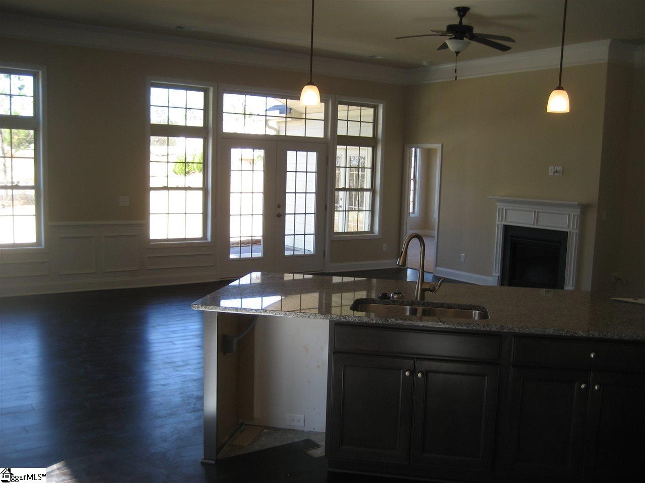306 Drizzle Court Duncan, SC 29334 - Photo 9 of 12 Gallery Image 9