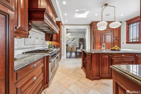 $3,399,000 | 729 Douglass Street, Unit U, San Francisco, CA 94114