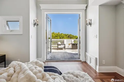 $3,399,000 | 729 Douglass Street, Unit U, San Francisco, CA 94114