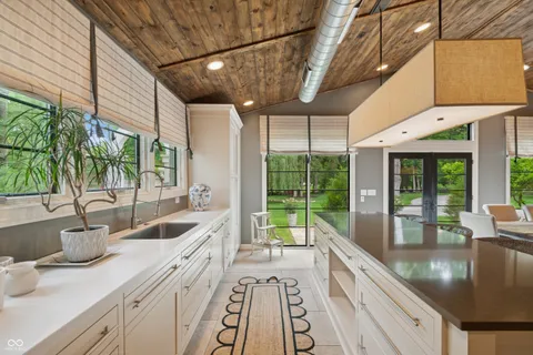 $2,190,000 | 1805 Wood Valley Drive, Carmel, IN 46032