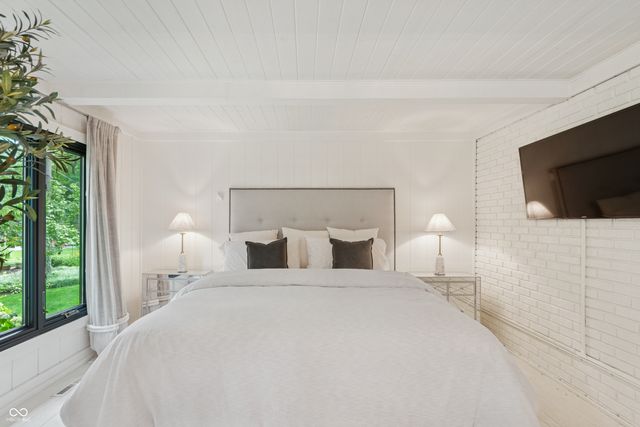 $2,190,000 | 1805 Wood Valley Drive, Carmel, IN 46032