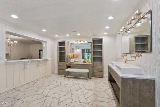 $2,190,000 | 1805 Wood Valley Drive, Carmel, IN 46032