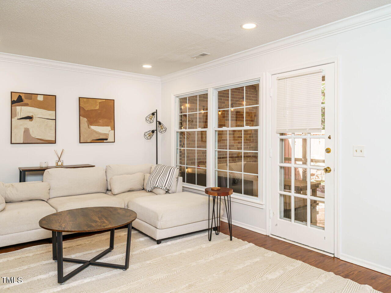3125 Morningside Drive Raleigh, NC 27607 - Photo 5 of 26 a living room with furniture and a window
