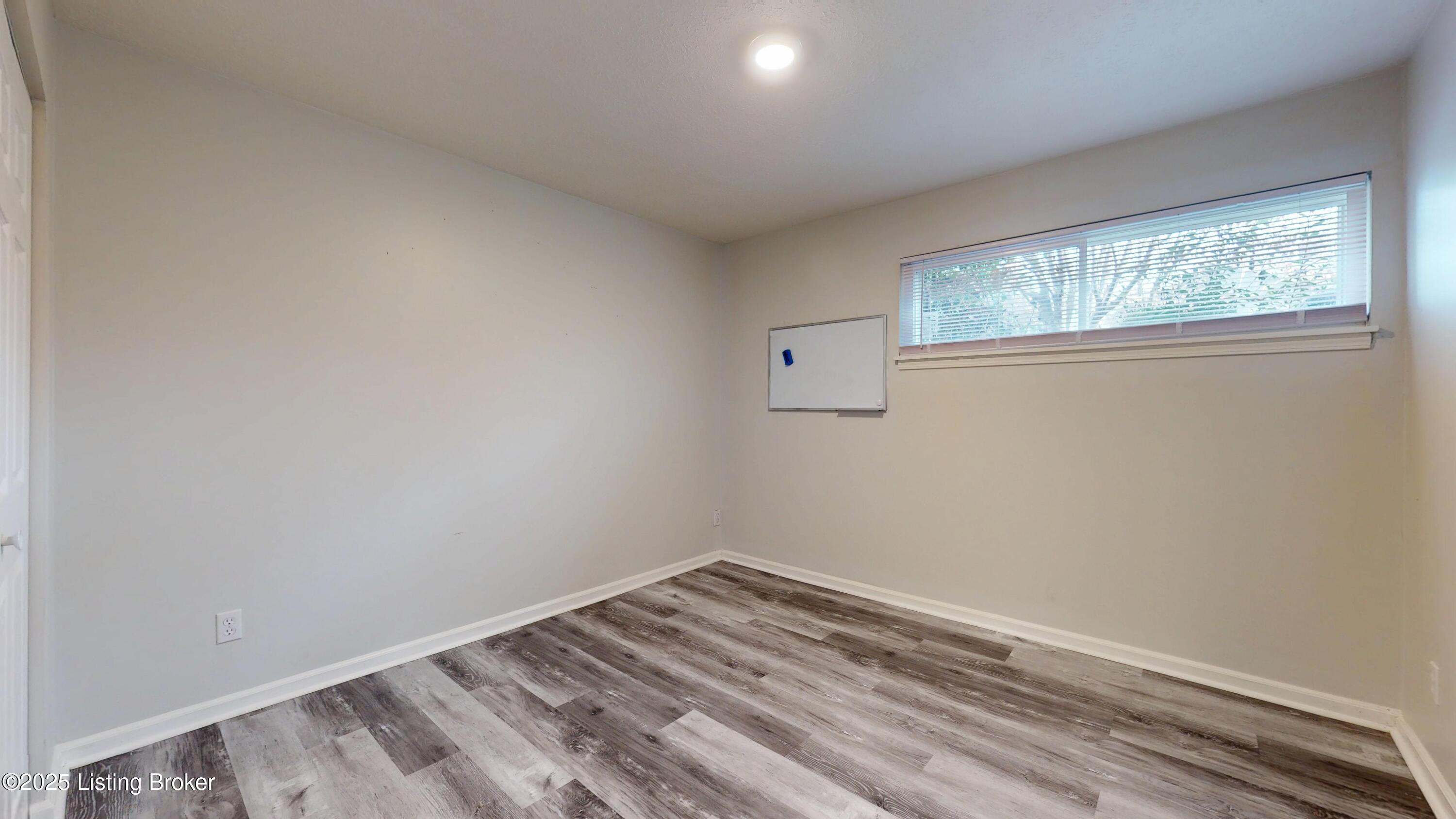 2300 Dundee Road, Unit 2 Louisville, KY 40205 - Photo 19 of 35 2300-Dundee-2-12202025_194935