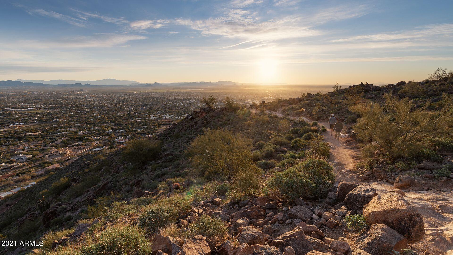 5000 East Camelback Road, Unit 101 Scottsdale, AZ 85251 - Photo 17 of 20 ASC_Phoenician_Camelback_Mountain_1920x1