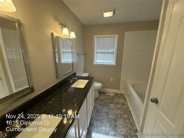 $1,600 | 1615 Diplomat Drive, Fayetteville, NC 28304