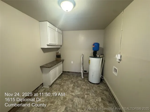 $1,600 | 1615 Diplomat Drive, Fayetteville, NC 28304