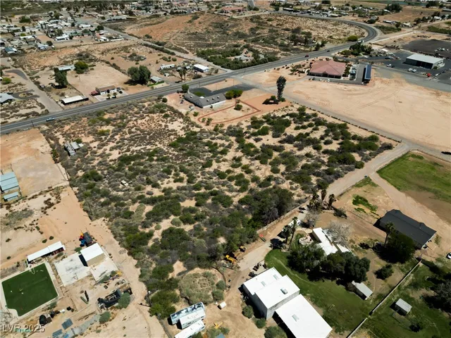 $750,000 | 775 North Moapa Valley Boulevard, Overton, NV 89040