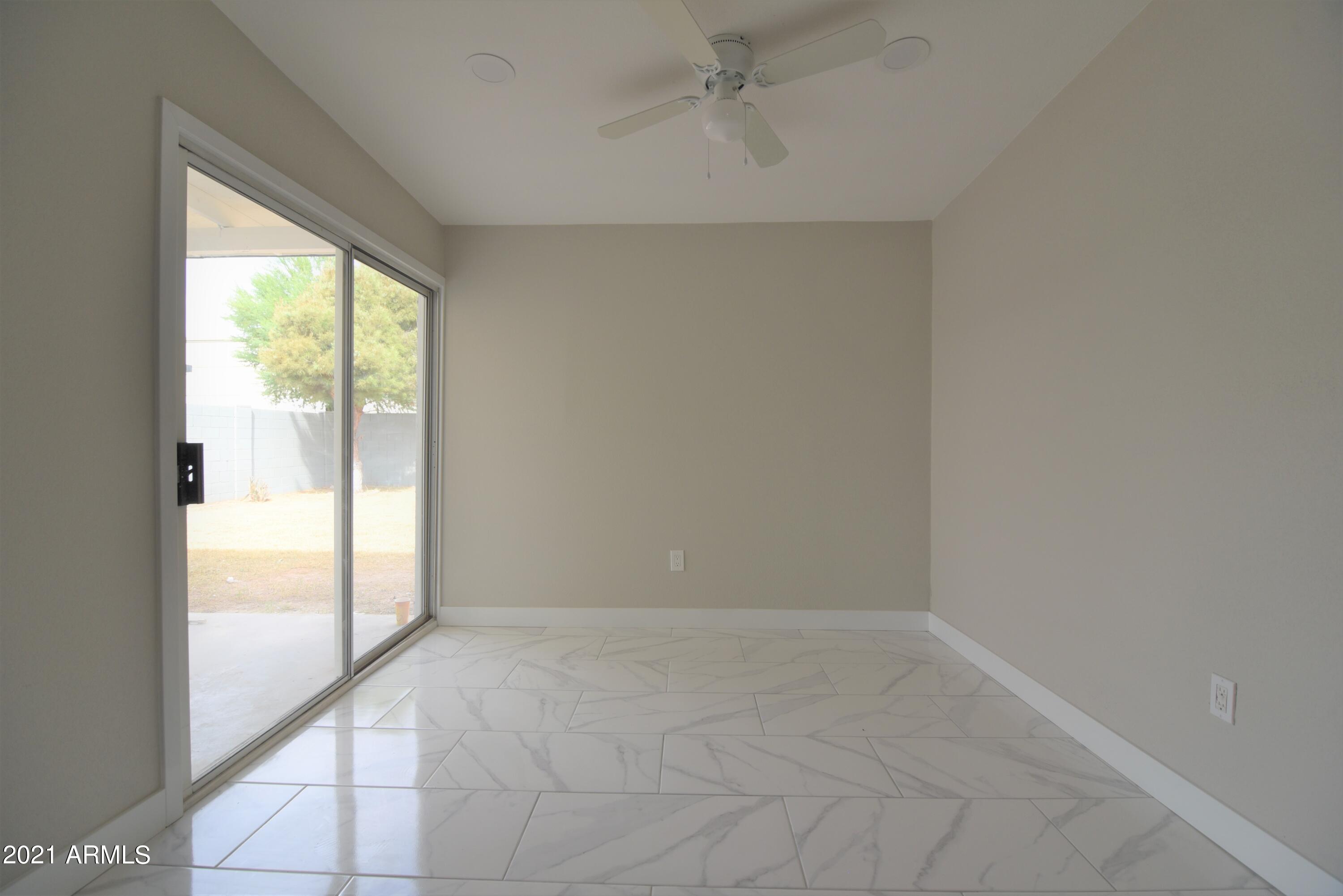 8132 West Pierson Street Phoenix, AZ 85033 - Photo 13 of 44 JHM_1240