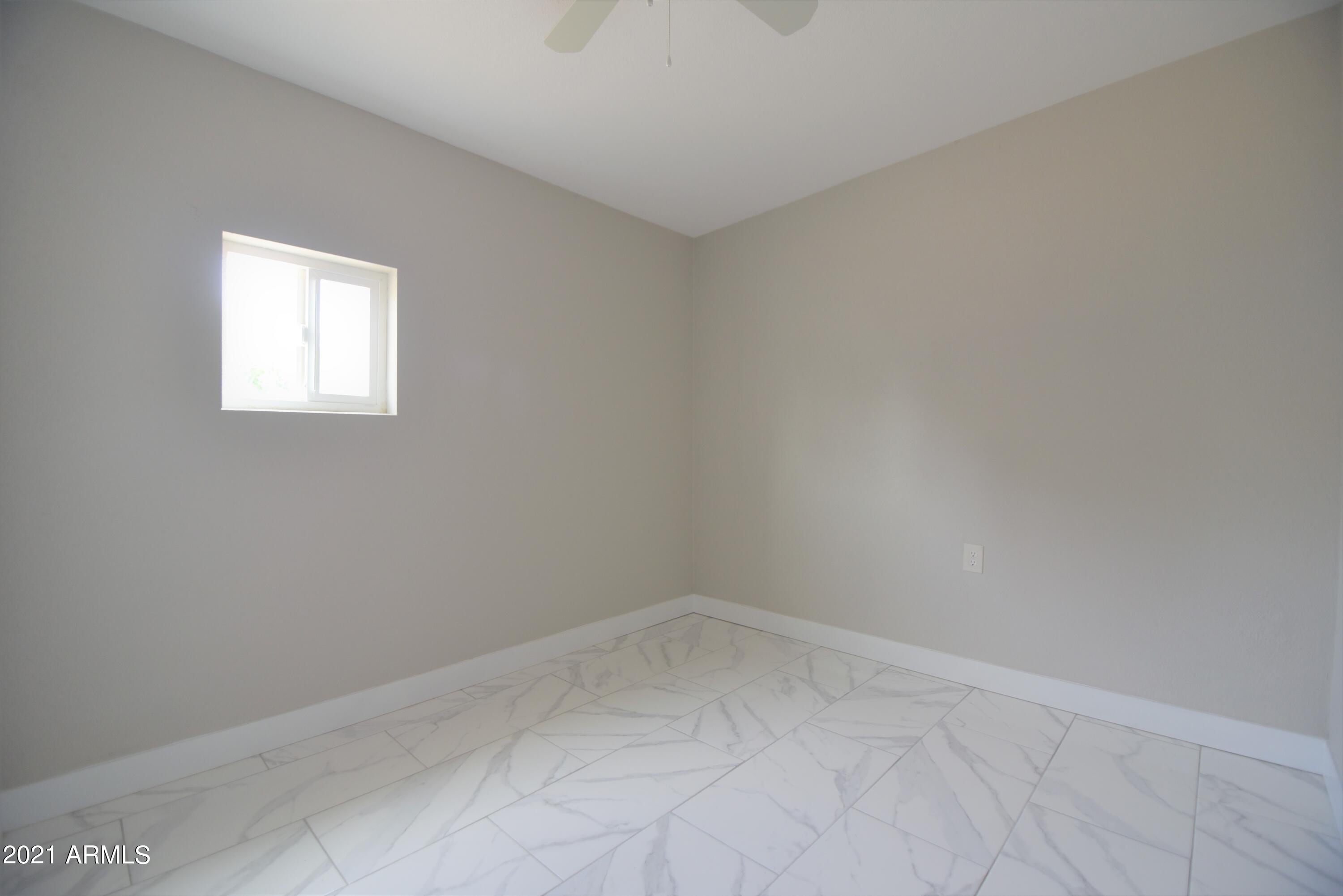 8132 West Pierson Street Phoenix, AZ 85033 - Photo 15 of 44 JHM_1247