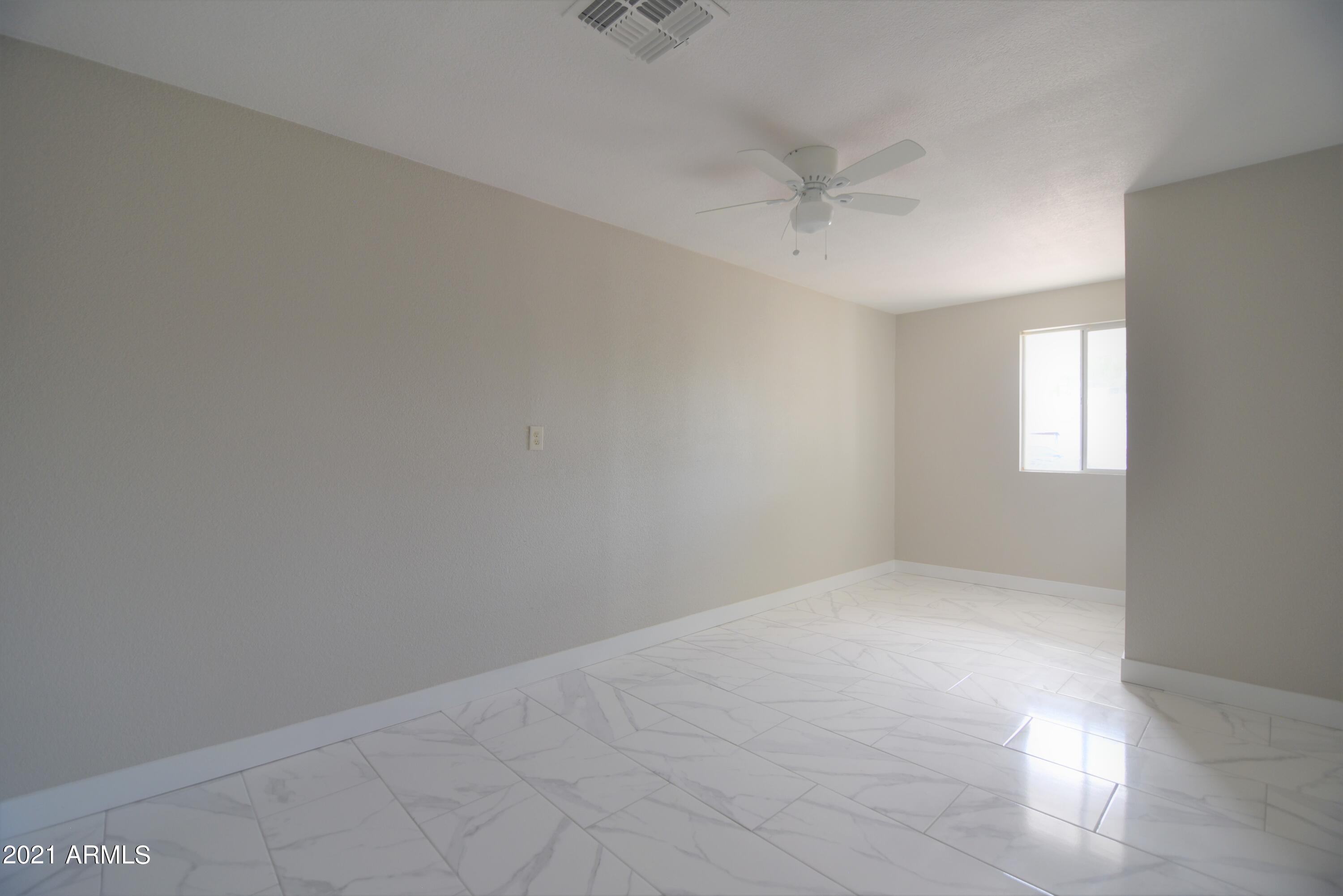 8132 West Pierson Street Phoenix, AZ 85033 - Photo 18 of 44 JHM_1252