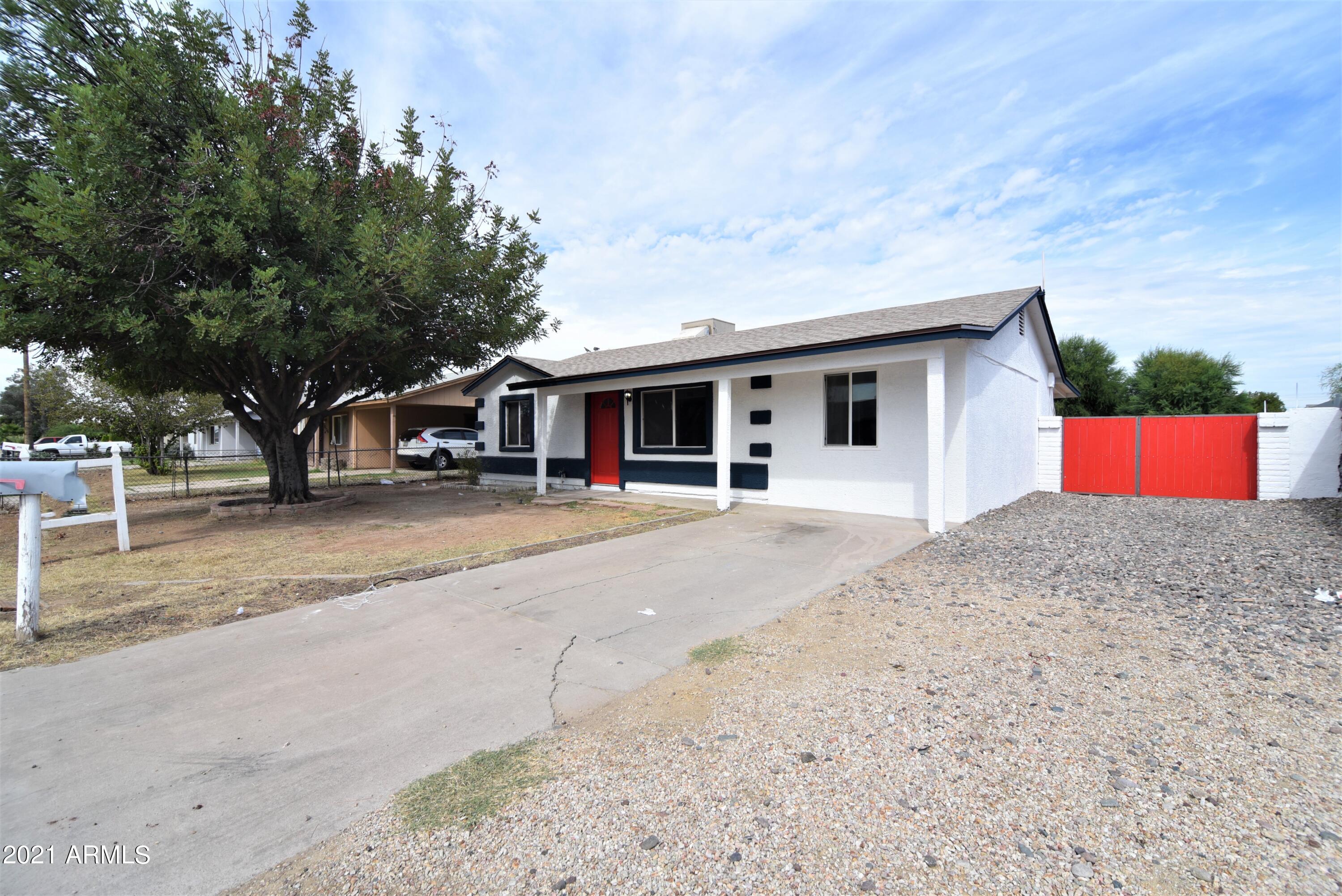 8132 West Pierson Street Phoenix, AZ 85033 - Photo 3 of 44 image (22)