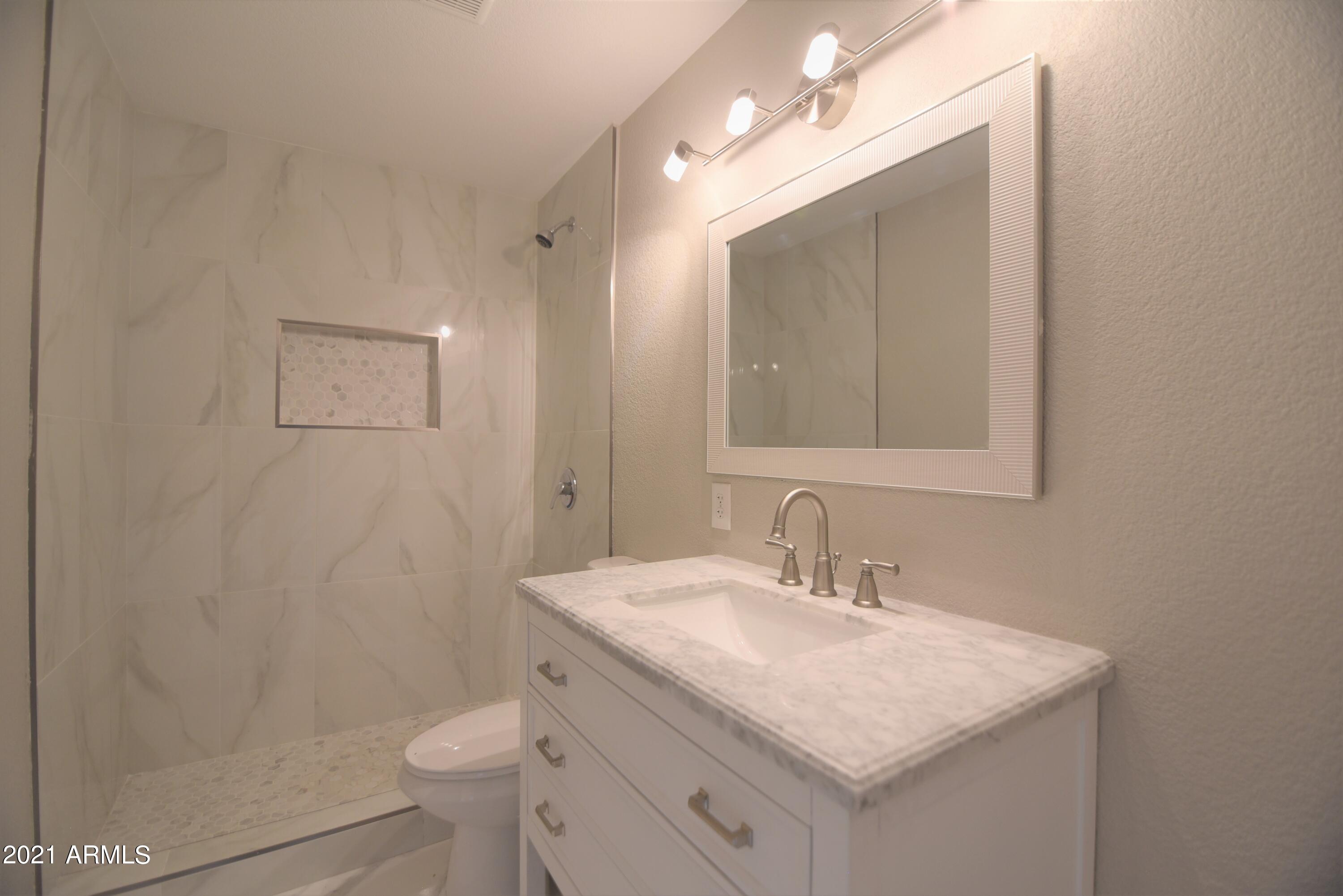 8132 West Pierson Street Phoenix, AZ 85033 - Photo 32 of 44 JHM_1284