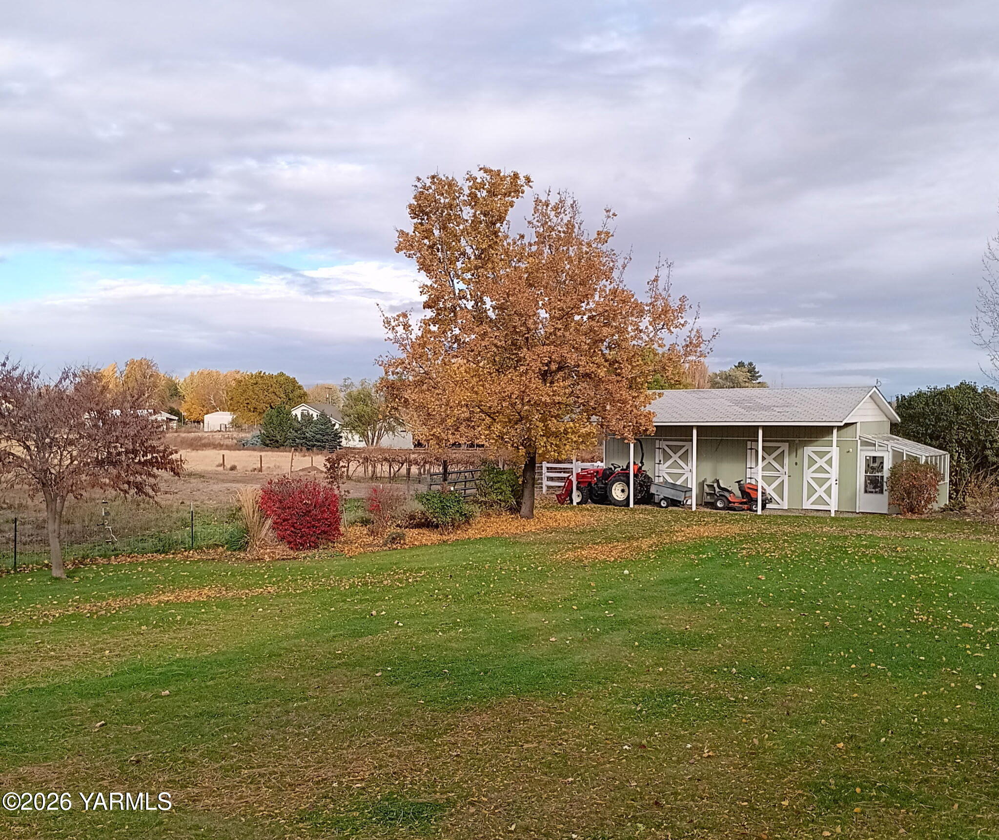 10401 North 1739 Pr Road Grandview, WA 98930 - Photo 63 of 80 1000009205