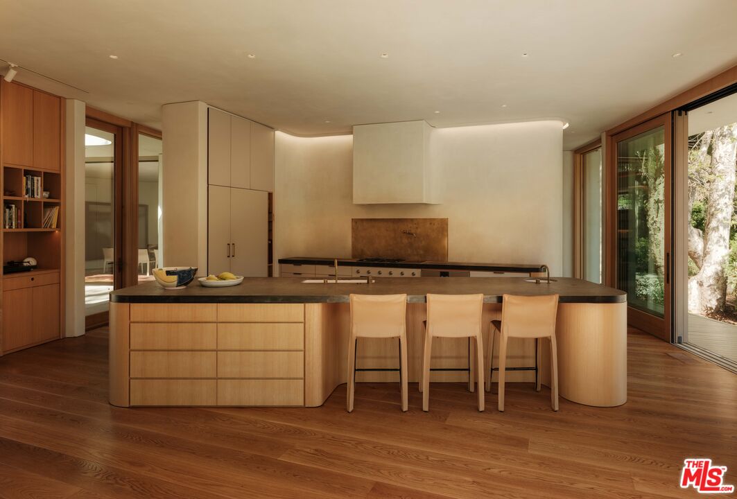 800 Brooktree Road Pacific Palisades, CA 90272 - Photo 7 of 27