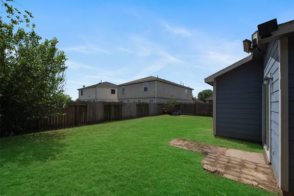 $2,300 | 7939 Yaupon View Drive, Cypress, TX 77433