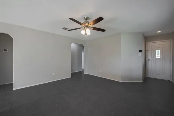 $2,300 | 7939 Yaupon View Drive, Cypress, TX 77433