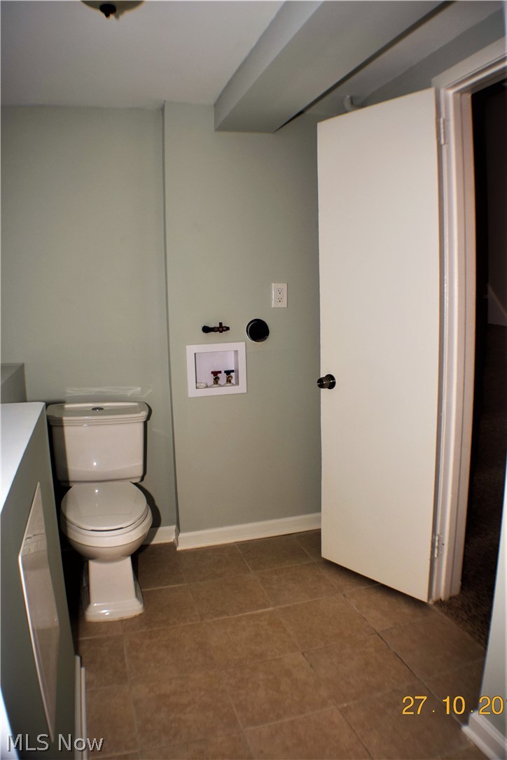 11261 Stoneham Road Cleveland, OH 44130 - Photo 22 of 29