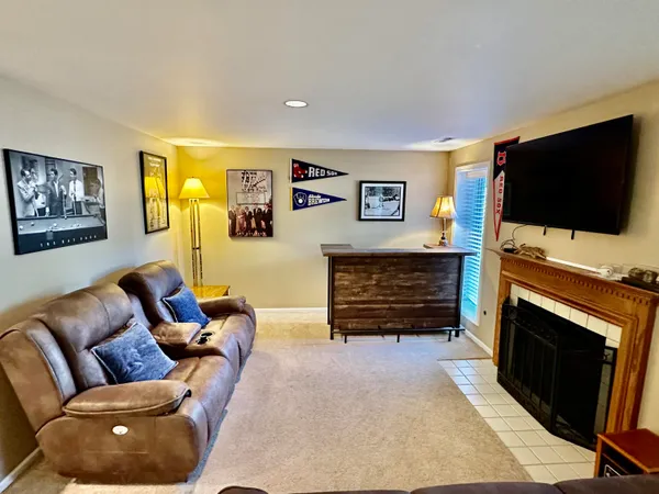 $419,000 | 1737 Woodland Drive, Unit 1239, Geneva, WI 53147