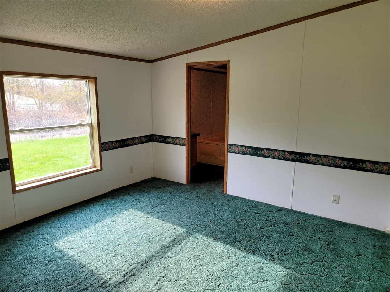 6639 South Graham Road St. Charles, MI 48655 - Photo 14 of 22 50039949-13.JPG